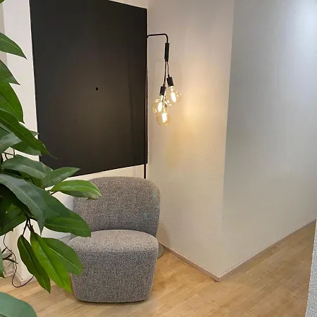 酒店 Sali Homes - Gaestehaus Lamm Obersulm