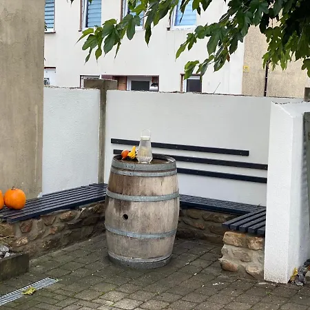 Sali Homes - Gaestehaus Lamm Obersulm