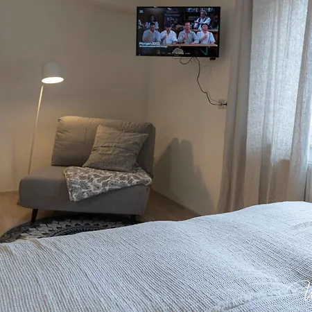 فندق Sali Homes - Gaestehaus Lamm Obersulm
