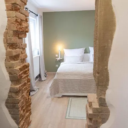 Sali Homes - Gaestehaus Lamm Hotell