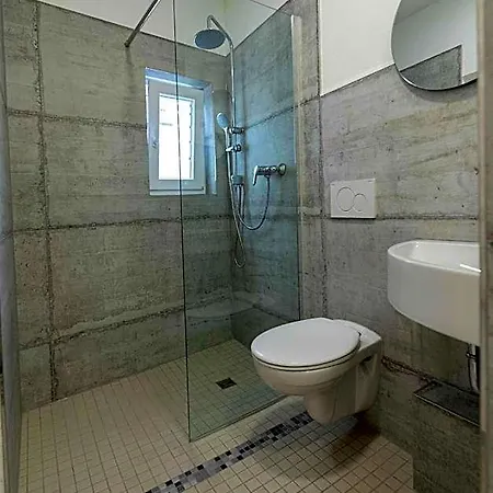 Sali Homes - Gaestehaus Lamm *