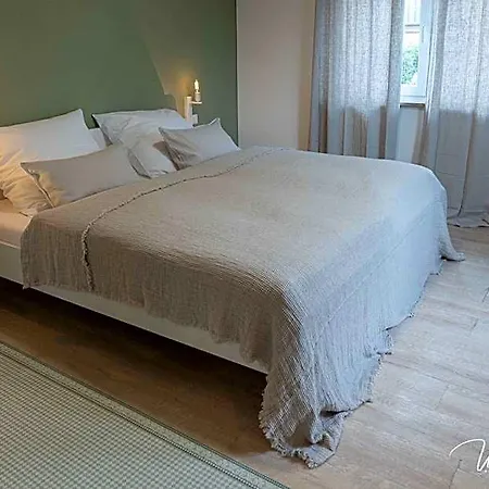 Sali Homes - Gaestehaus Lamm Hotel *