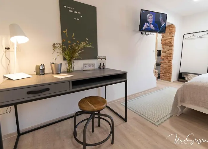 Sali Homes - Gaestehaus Lamm Hotel *